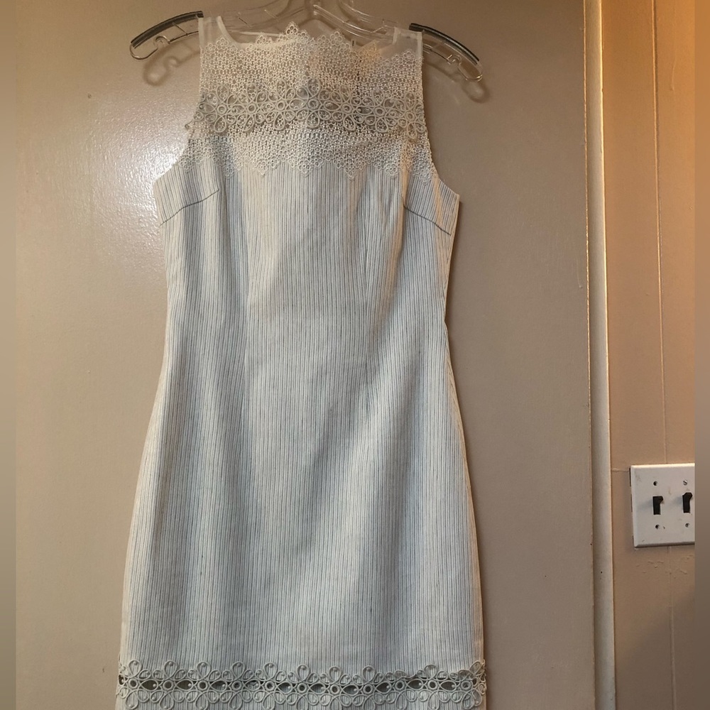 Elie Tahari lace trim Kallista Dress size 2 NWOT